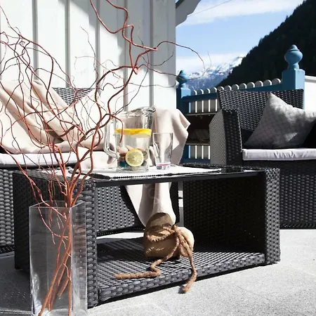 Haus Wulfenia Apartman *