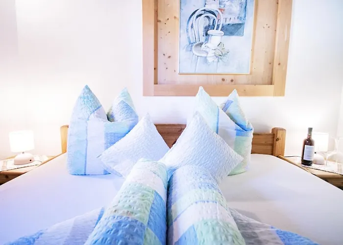 Haus Wulfenia * Нойштифт-им-Штубайталь