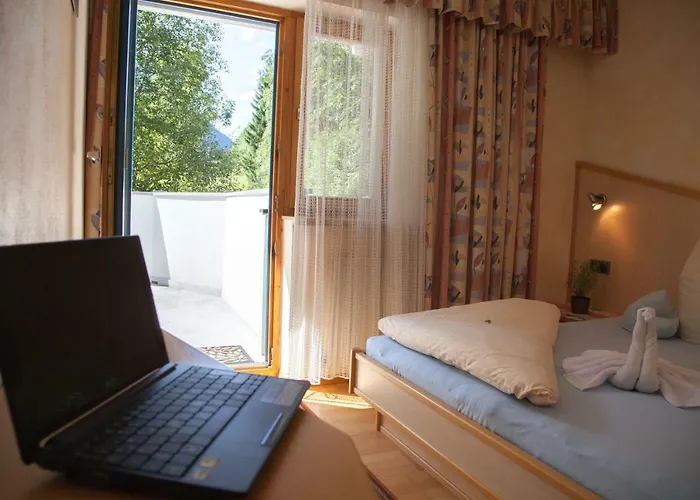 Haus Wulfenia * Neustift im Stubaital